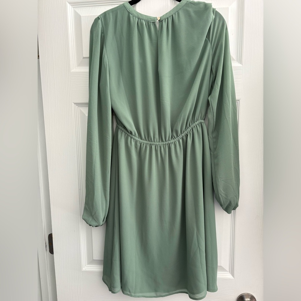 H&M CHIFFON DRESS - Picture 3 of 5
